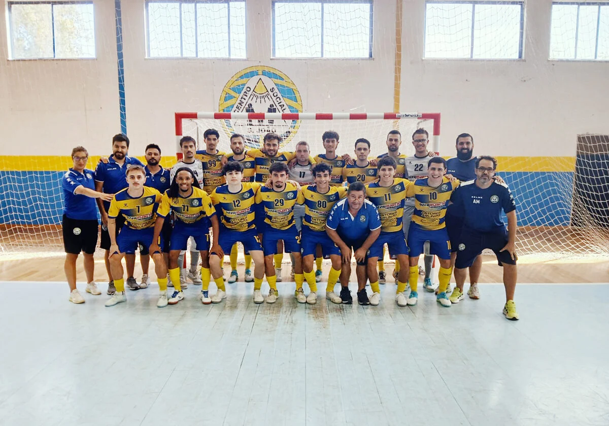 S João